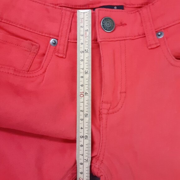 Lee Bermuda Jean Girls Shorts Size 12, Red, Pockets, Button /Zip Closure - Picture 2 of 11